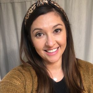 Meet your Posher, Melanie